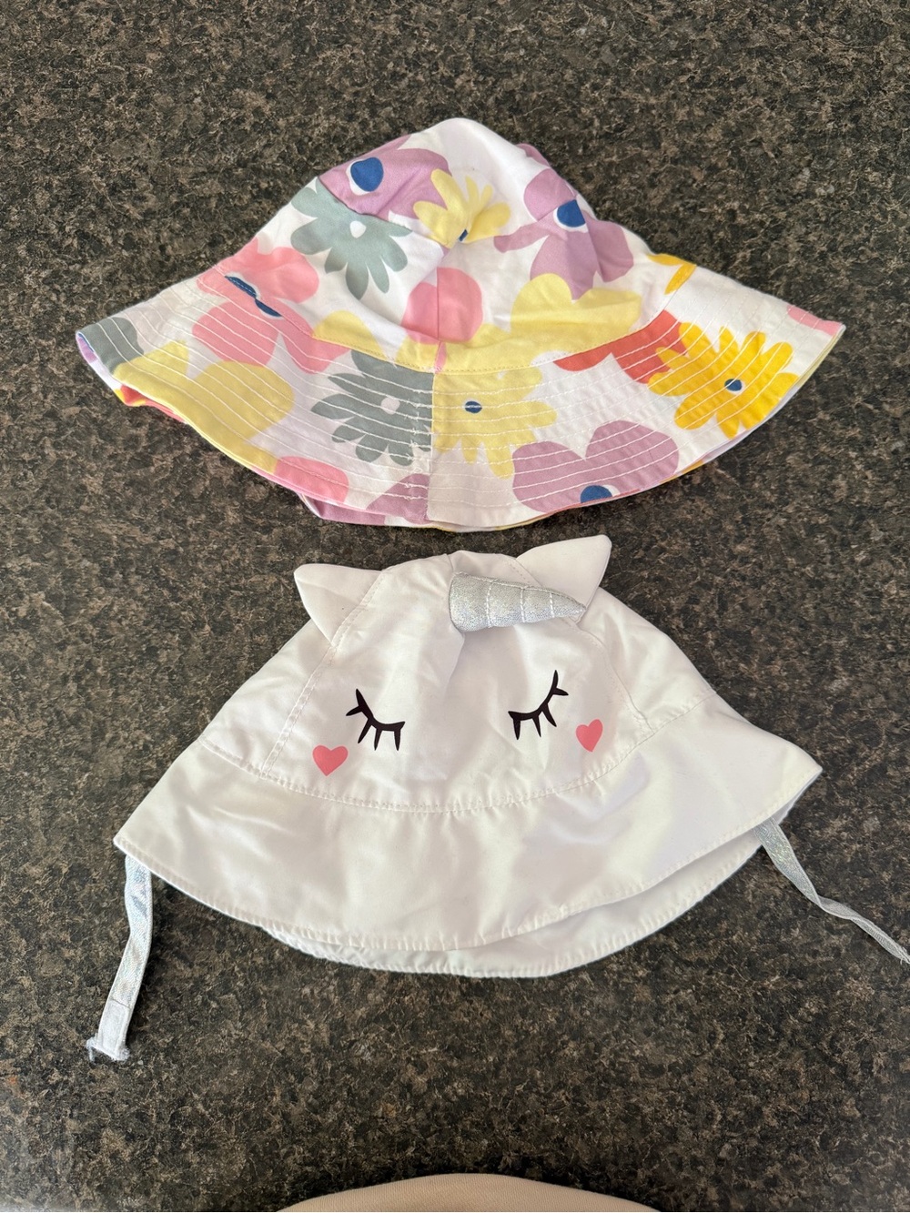 ⭐️Kids Floral Bucket Hat & Unicorn Sun Hat Set - White and Pastel Floral